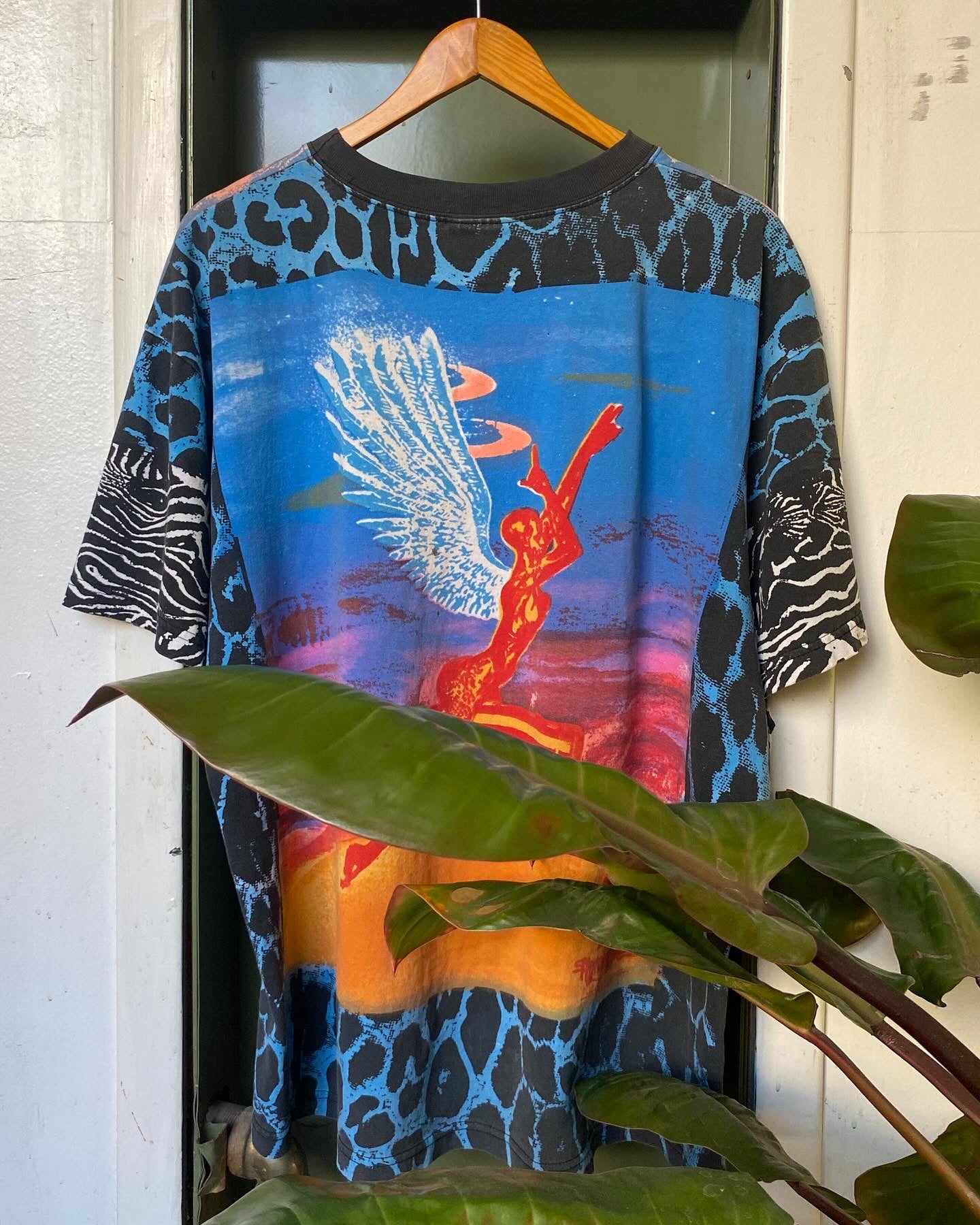 Vintage Heavens Smile Carlos Santana AOP t-shirt