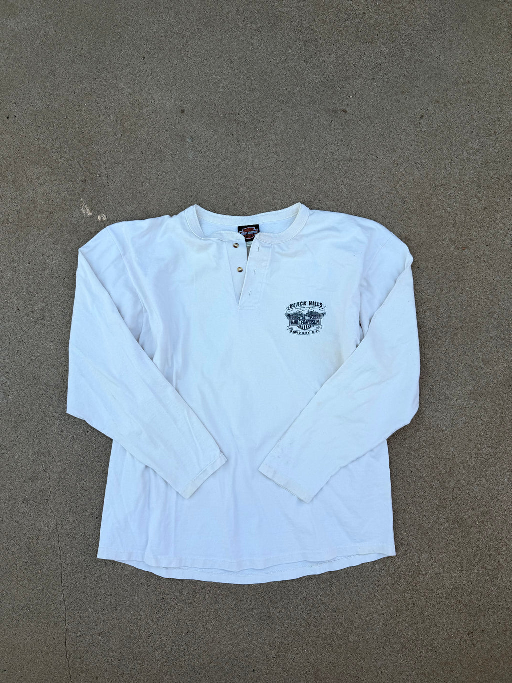 Vintage Harley-Davidson Sturgis Black Hills Button l/s pull over XL