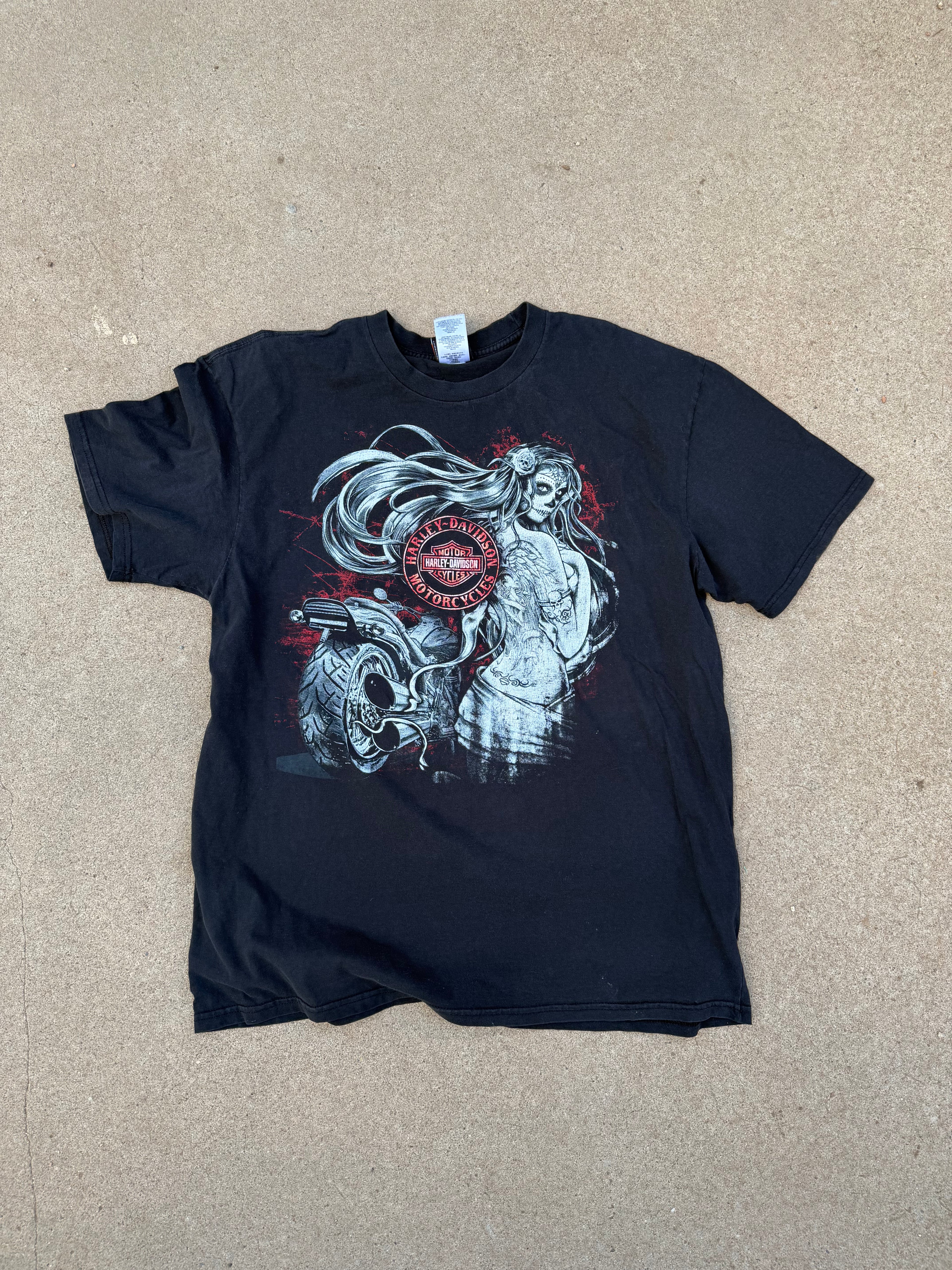 Vintage Harley-Davidson Sugar Skull Girl Motorcycle Tee XL